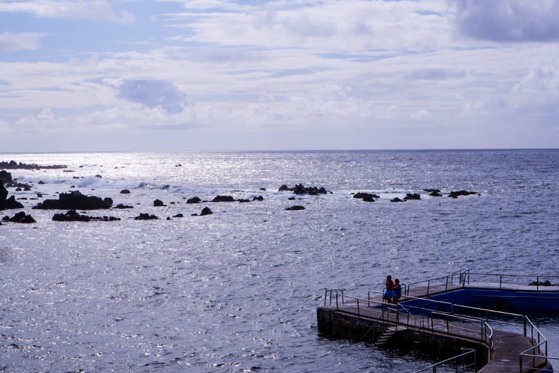 Piscinas naturais na baía de Negrito, Terceira